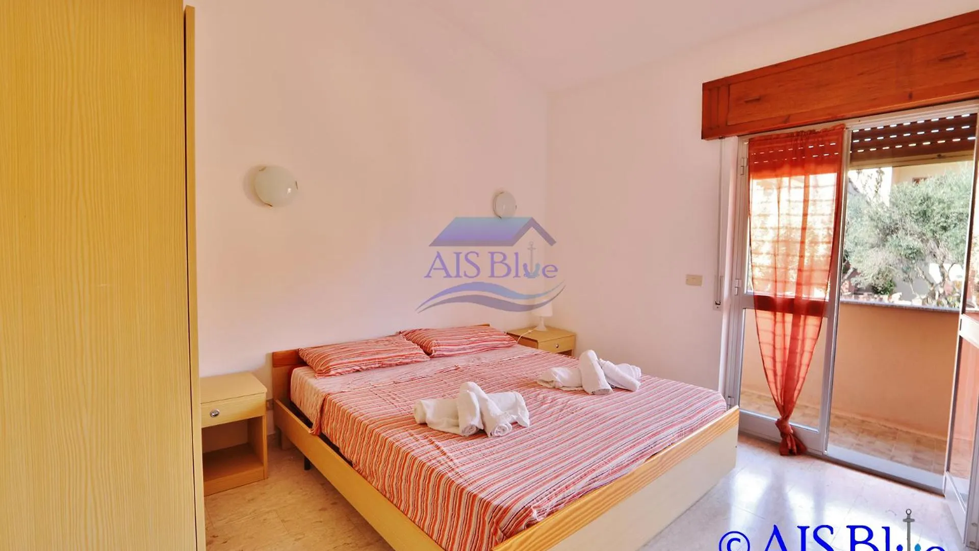 Q17 L'Orchidea - 120 Mt Dalla Spiaggia Isola Rossa  Daire