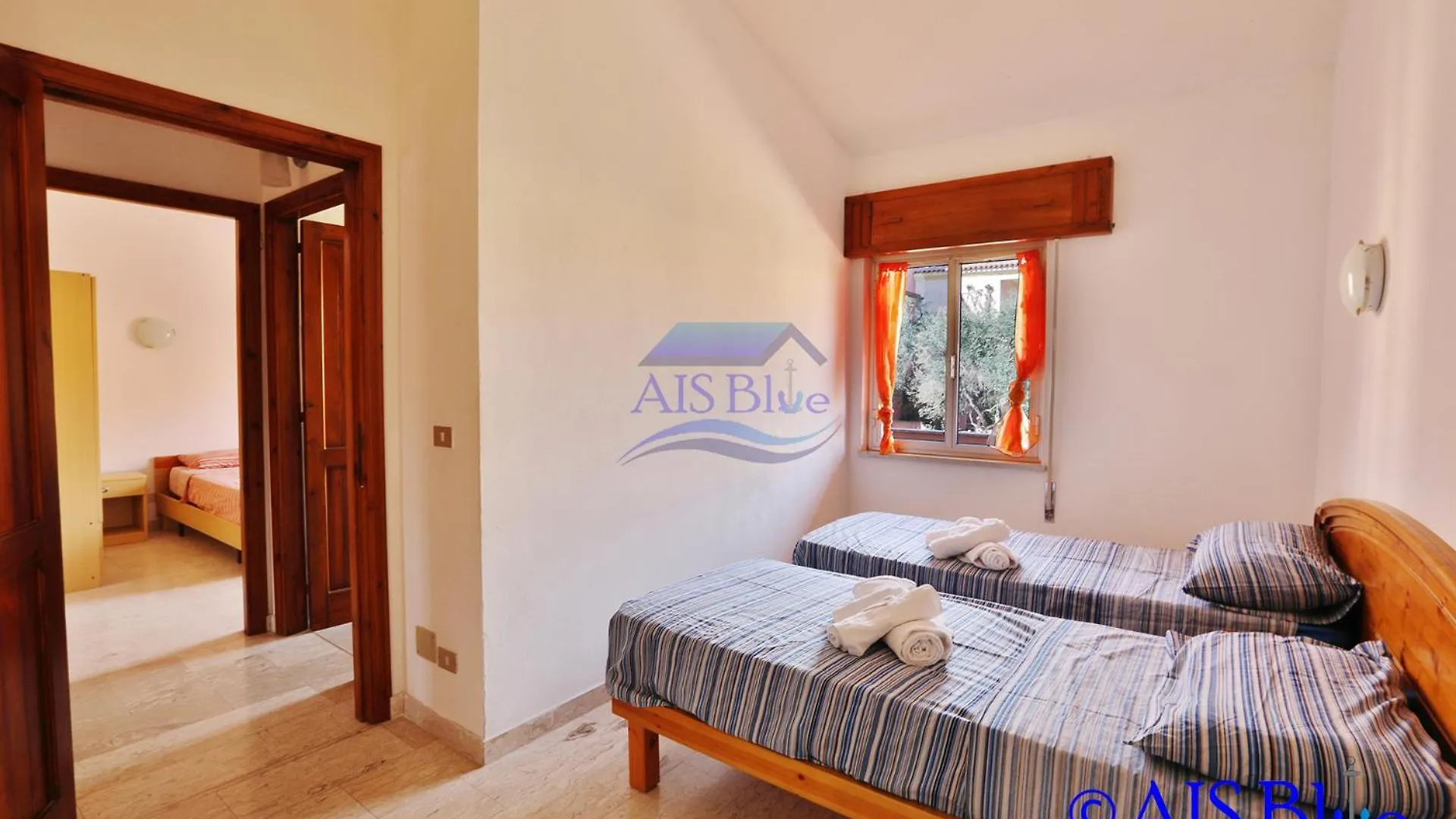 Q17 L'Orchidea - 120 Mt Dalla Spiaggia Isola Rossa  0*, Isola Rossa (Sassari) İtalya